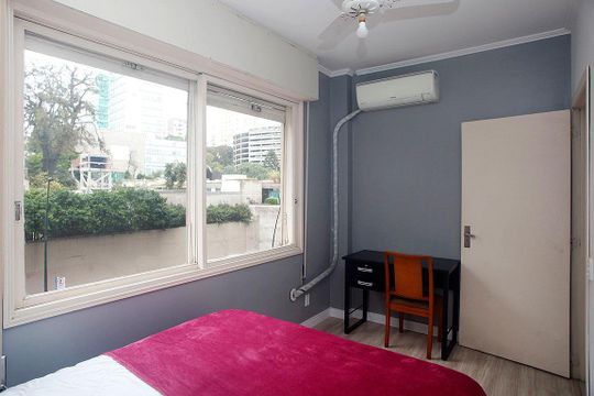 Quarto 3 de apartamento à venda com 3 quartos, 129m² em Centro Histórico, Porto Alegre