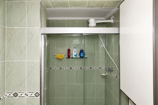 Banheiro de apartamento à venda com 3 quartos, 125m² em Cerqueira César, São Paulo