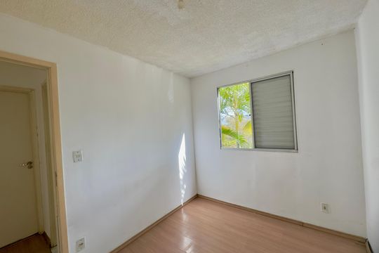 Quarto 1 de apartamento à venda com 2 quartos, 52m² em Vila Alzira, Guarulhos