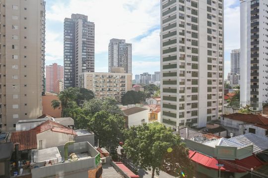 Vista da Sacada de apartamento para alugar com 1 quarto, 35m² em Perdizes, São Paulo