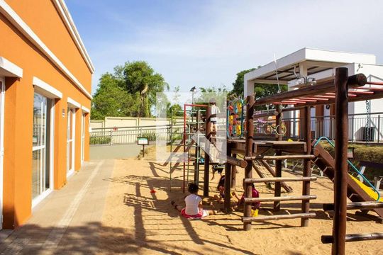 Área externa de apartamento para alugar com 2 quartos, 45m² em Santa Isabel, Viamão