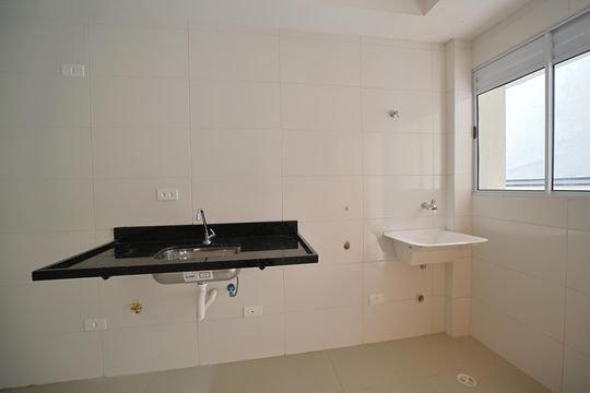 Sala/Cozinha e Área de Serviço de apartamento à venda com 2 quartos, 39m² em Parque Boturussu, São Paulo