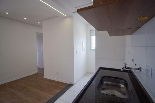 Cozinha de apartamento para alugar com 2 quartos, 47m² em Horto Florestal, Sorocaba