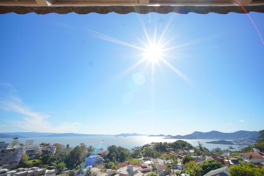 Vista da Varanda de casa para alugar com 3 quartos, 300m² em Centro, Florianópolis