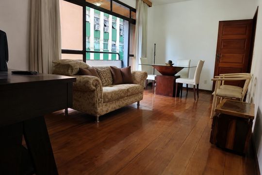 Sala de apartamento para alugar com 3 quartos, 130m² em Funcionários, Belo Horizonte