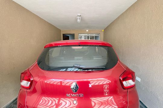 Garagem de casa à venda com 3 quartos, 107m² em Vila Cruz das Almas, São Paulo