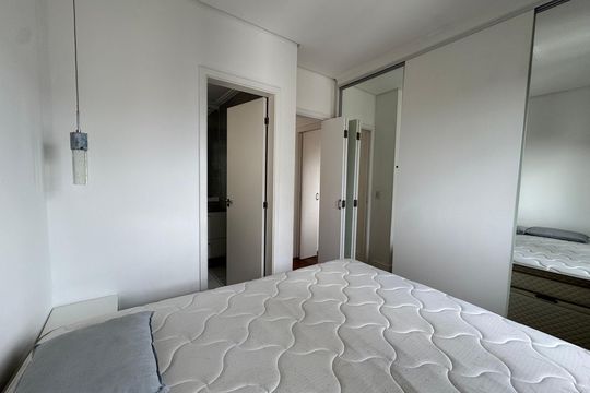 Suíte de apartamento para alugar com 2 quartos, 65m² em Umuarama, Osasco