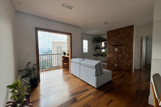 Apartamento para alugar com 2 quartos, 65m² em Umuarama, Osasco