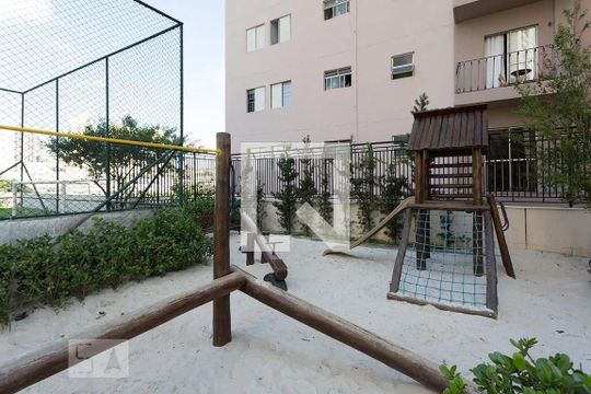 Área comum de apartamento para alugar com 2 quartos, 65m² em Umuarama, Osasco
