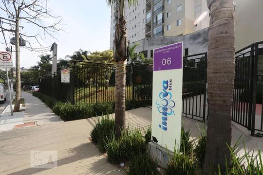 Fachada de apartamento para alugar com 2 quartos, 65m² em Umuarama, Osasco