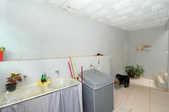 Área de serviço de casa para alugar com 2 quartos, 85m² em Solar do Barreiro, Belo Horizonte