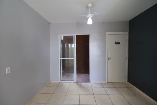 Sala de apartamento para alugar com 2 quartos, 52m² em (l-11), Ribeirão Preto