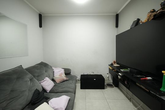 Sala de casa à venda com 4 quartos, 205m² em Vila Guaraciaba, Santo André