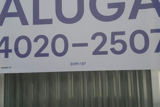 Placa de apartamento para alugar com 2 quartos, 50m² em Brasilândia, São Gonçalo