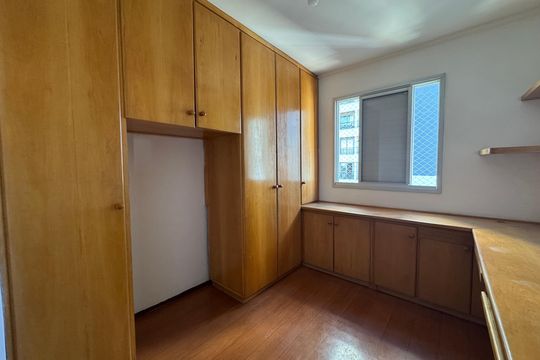 Quarto 3 de apartamento para alugar com 3 quartos, 72m² em Continental, Osasco
