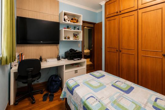 Apartamento à venda com 4 quartos, 180m² em Santa Cruz, Belo Horizonte