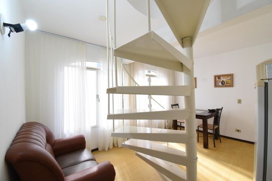 Sala de apartamento para alugar com 2 quartos, 96m² em Bigorrilho, Curitiba