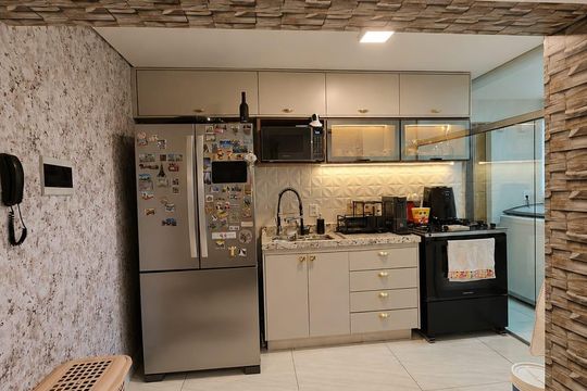 Cozinha de apartamento à venda com 1 quarto, 54m² em Setor Aeroporto, Goiânia