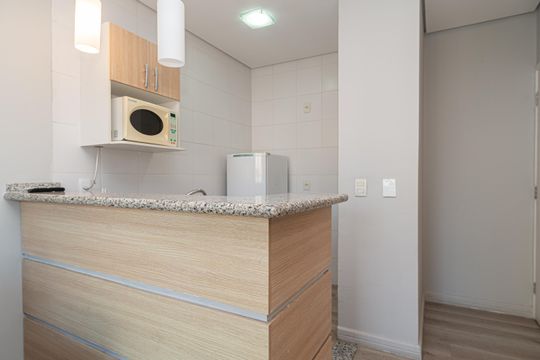 Cozinha de apartamento para alugar com 1 quarto, 35m² em Santa Cecilia, São Paulo