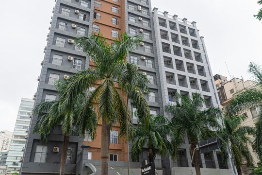 Fachada de apartamento para alugar com 1 quarto, 35m² em Santa Cecilia, São Paulo