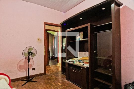 Casa para alugar com 3 quartos, 275m² em Jardim Sao Jose, São Paulo