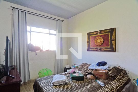 Casa para alugar com 3 quartos, 275m² em Jardim Sao Jose, São Paulo