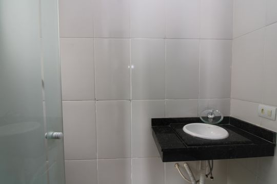 Banheiro da Suíte 3 de casa de condomínio à venda com 3 quartos, 155m² em Vila Ré, São Paulo