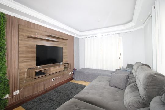 Casa à venda com 3 quartos, 280m² em Vila Rosaria, São Paulo