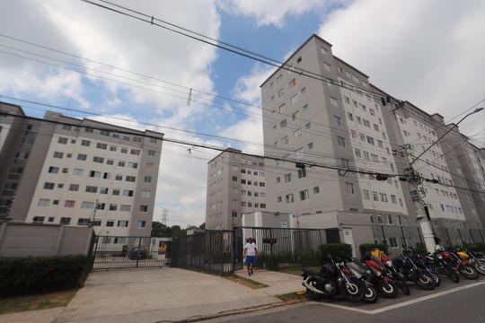 Fachada de apartamento à venda com 2 quartos, 45m² em Jardim Egle, São Paulo