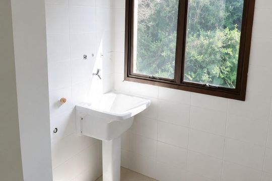 Área de serviço de apartamento para alugar com 2 quartos, 67m² em Centro, Viamão