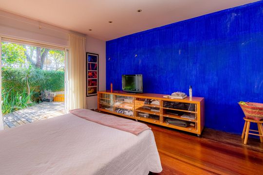 Casa à venda com 4 quartos, 350m² em Sumaré, São Paulo