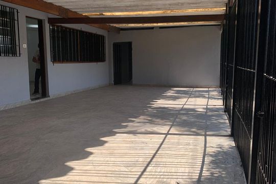 Área externa de casa para alugar com 3 quartos, 212m² em Jardim Presidente Dutra, Guarulhos