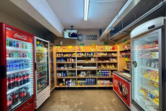 Mercadinho de apartamento à venda com 2 quartos, 76m² em Santo Amaro, São Paulo