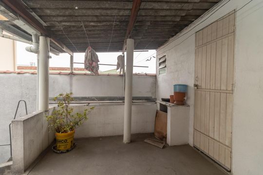 Área de Serviço de casa à venda com 6 quartos, 125m² em Parque São Lucas, São Paulo