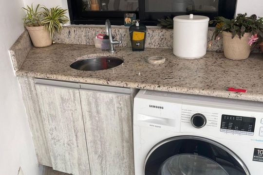 Área de serviço de apartamento à venda com 1 quarto, 66m² em Copacabana, Rio de Janeiro