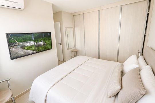 Quarto de apartamento à venda com 2 quartos, 67m² em Centro, Campinas