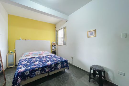 Quarto 2 de casa à venda com 3 quartos, 125m² em São Pedro, Osasco
