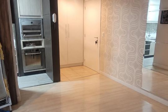 Sala de apartamento à venda com 2 quartos, 87m² em Bigorrilho, Curitiba