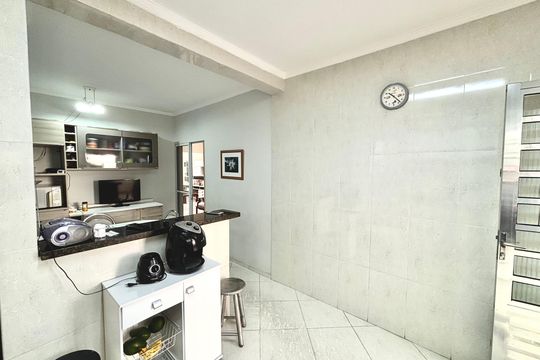 Cozinha de casa para alugar com 3 quartos, 120m² em Jardim Lajeado, Ferraz de Vasconcelos