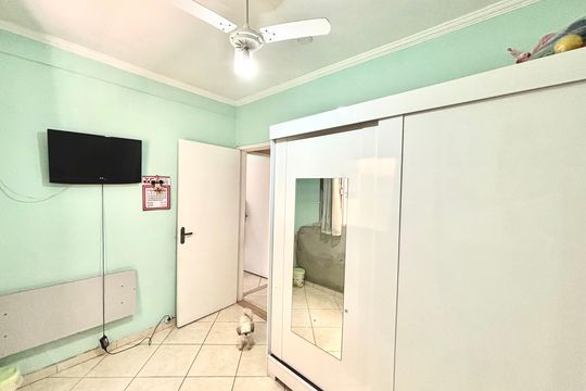 Quarto 2 de casa para alugar com 3 quartos, 120m² em Jardim Lajeado, Ferraz de Vasconcelos