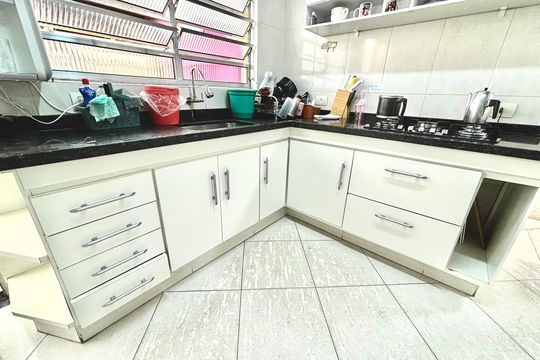 Cozinha de casa para alugar com 3 quartos, 120m² em Jardim Lajeado, Ferraz de Vasconcelos