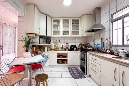Cozinha de casa à venda com 3 quartos, 291m² em Parque dos Passaros, São Bernardo do Campo