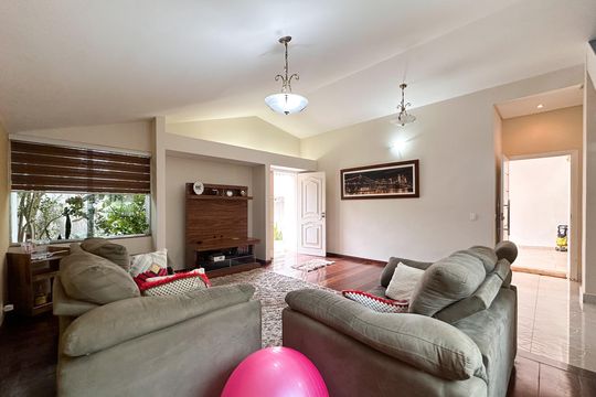 Sala de casa à venda com 3 quartos, 291m² em Parque dos Passaros, São Bernardo do Campo