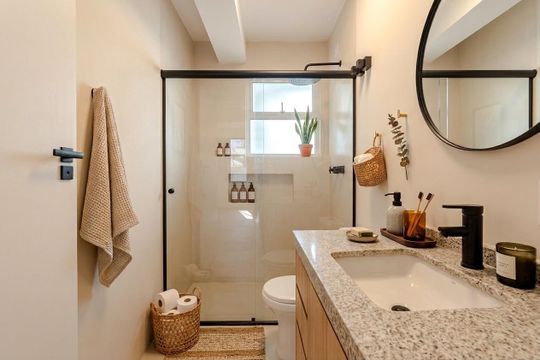 Banheiro de apartamento à venda com 3 quartos, 110m² em Pinheiros, São Paulo