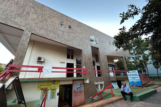 Fachada de kitnet/studio à venda com 1 quarto, 33m² em Cln 208, Brasília