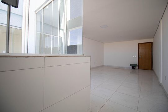Área de Serviço de apartamento para alugar com 2 quartos, 65m² em Setor Habitacional Arniqueira, Brasília