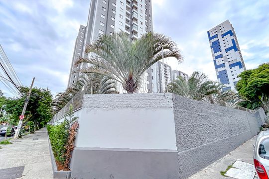 Fachada do Prédio de apartamento para alugar com 3 quartos, 75m² em Vila Carlos de Campos, São Paulo