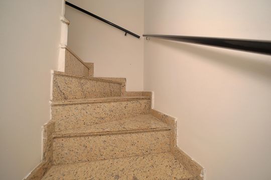 Escada de casa de condomínio para alugar com 2 quartos, 60m² em Vila Ré, São Paulo