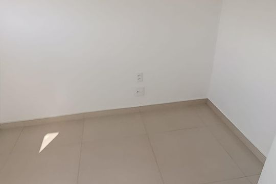 Quarto de apartamento para alugar com 2 quartos, 38m² em Jardim São Luís, São Paulo