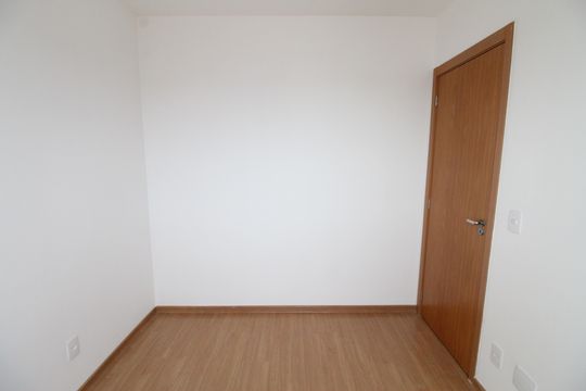 Quarto 2 de apartamento para alugar com 2 quartos, 42m² em Jardim Torrao de Ouro, São José dos Campos